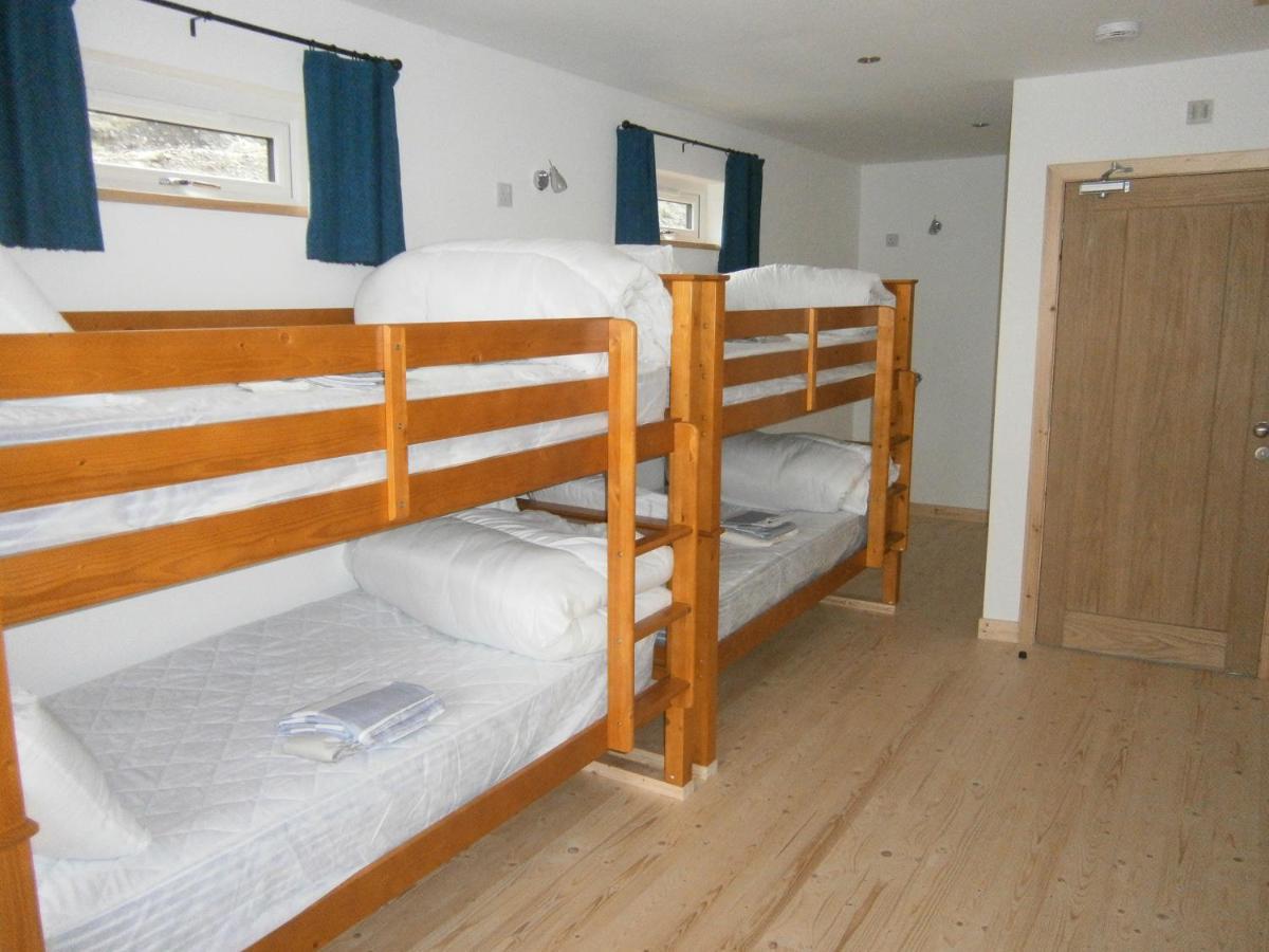 Otter Bunkhouse Cairisiadar Exterior foto